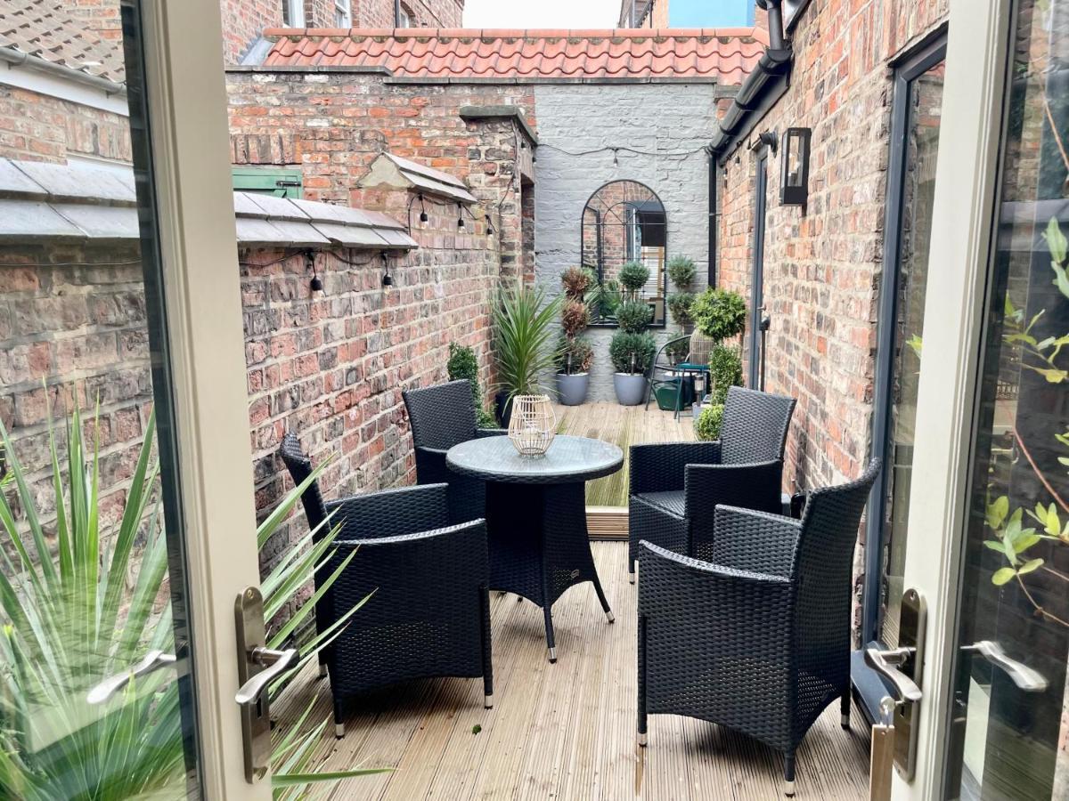 Stay At No 4 York Centre エクステリア 写真